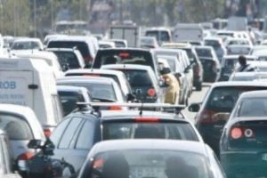 Alertă pentru cei cu vehicule sub Euro 6! Maşinile poluante, interzise în România 