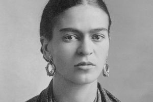 VIDEO Fotografii inedite cu Frida Kahlo, scoase la licitaţie