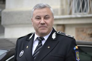 Chestor din Poliţia Română, deranjat de femeile lovite de soţi care sună la 112 în miez de noapte