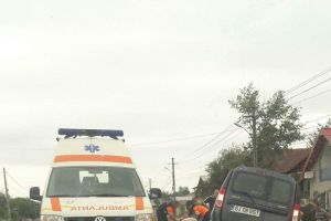Femeie rănită după ce a traversat strada prin loc nepermis