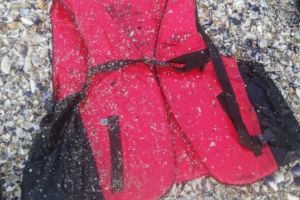 Operatiunea Cocaina pe litoral continuă. Droguri găsite de poliţişti pe plajele din staţiuni