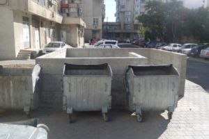 Restanţe uriaşe la gunoi. Băgăm taxa de habitat?