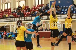 Imagini de la eveniment: CSU Neptun si AHCM Slobozia, duel in Sala Sporturilor din Constanta (galerie foto)  