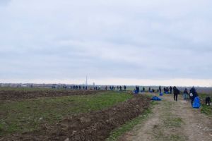 Campanie de ecologizare la Cumpana: Elevii si administratia locala au adunat saci de gunoaie din zona Dealul Spirii (galerie foto)