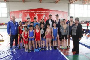 Primaria Ovidiu sustine sportul: Zeci de sportivi, la competitia oficiala la lupte greco-romane Cupa Ovidiu“ - editia I (galerie foto)