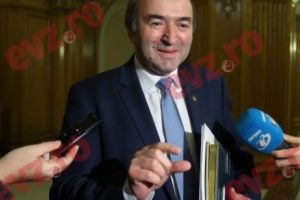 Tudorel Toader l-a pus la punct pe Dragnea! Șeful PSD îi forţează remanierea, Tăriceanu se opune