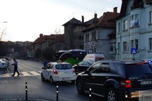 Femeie rănită într-un autobuz RATBV, la o trecere de pietoni