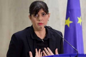 LOVITURA pentru Kovesi!