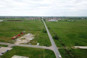 Paşi înainte pentru lărgirea drumului spre Sânandrei. Se realizează studiul de fezabilitate