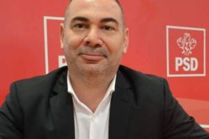 Sebastian Marin, replică pentru Țuţuianu: “E posibil ca drumul pe care merge să îl fi zdruncinat cam rău”