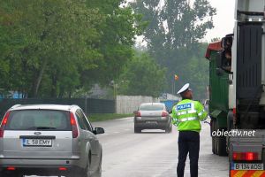 Ialomiţa: Poliţiştii rutieri verifică legalitatea transportului de mărfuri şi persoane – Acţiunea Truck&Bus