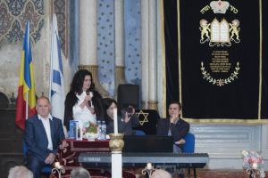Omagiu adus evreilor sătmăreni. Cartea Amintirea ca moştenire a fost lansată la Sinagogă
