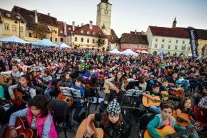 Doar 33 de proiecte pe Agenda Comunităţii la Sibiu – Unele sunt în premieră