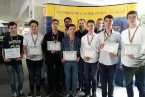 Elevii lotului judeţean, premiaţi la Olimpiada Naţională de Tehnologia Informaţiei