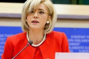 Corina Creţu demisionează din Comisia Europeană
