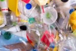 Campania de colectare selectivă a deşeurilor continuă la Moldova Nouă