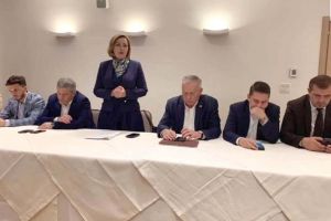 Respect pentru tovarăşa: Cum a fost primită ministra Carmen Dan de PSD-iştii din Bihor