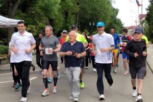 Europarlamentare, ştafetă şi... înfrăţire Houston – Rădăuţi?