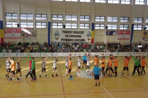 Universitatea a picat matematic în eşalonul secund şi joacă ultimul meci din sezon în ...