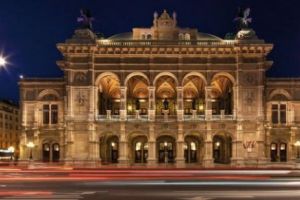 Transmisiune live de la Opera din Viena: ”Femeia fără umbră”