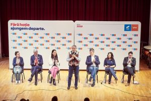 Dacian Cioloş: România trebuie condusă de oameni competenţi şi oneşti!