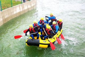 Râul de rafting de la Cornişa nu va fi deschis, deocamdată, publicului. Vezi motivul!