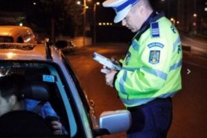 Poţi fi închis sau amendat penal dacă stai băut pe scaunul şoferului, la volan
