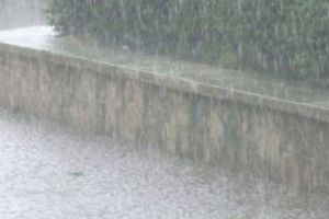 Cod galben de furtună în sudul judeţului Sibiu şi în zona de munte