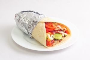 Alimente expirate, frigidere ruginite. OPC închide un fast-food din centrul Timişoarei