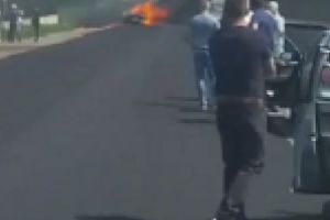 VIDEO: BMW in flacari la iesirea din Valea Canepii