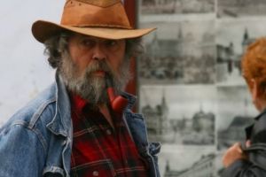 Invitaţie la lansarea volumului „Aripa grifonului. Opere I” de Alexandru Vlad