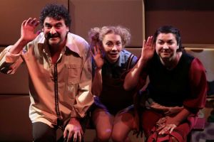 Șase reprezentaţii ale unora dintre cele mai noi producţii ale teatrului arădean, în luna iunie