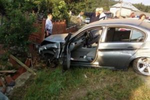 ACUM – Și-a făcut praf BMW-ul cu numere de Bulgaria