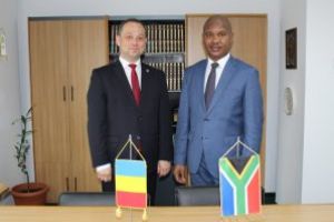 Ambasadorul Republicii Africa de Sud, in vizita oficiala la Camera de Comert si Industrie Maramures (FOTO)