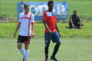 Un nigerian, fotbalist la AS Pelinu, in Liga a 5-a. Cum a ajuns la echipa din judetul Constanta (galerie foto) 