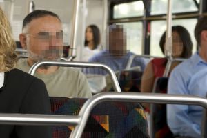 Un bărbat a murit în autobuz, sub privirile îngrozite ale călătorilor