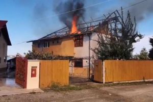 Incendiu in Eforie Nord: O casa a fost cuprinsa de flacari!    