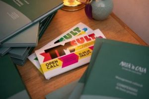 Oportunitate. Specializare cu profesionişti pentru jurnaliştii pasionaţi de cultură