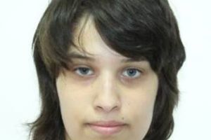 Tânără dispărută de acasă de mai multe zile. Aţi văzut-o? Sunaţi la 112!