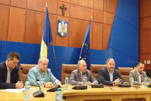 CJ: 3 proiecte cu bani europeni – 88 km de drum judeţean de modernizat, 106 km recepţionaţi