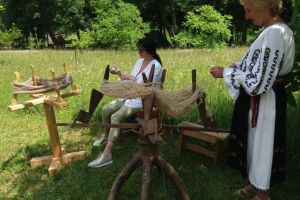 De la tuns la tors – povestea lânii se află la Muzeul ASTRA