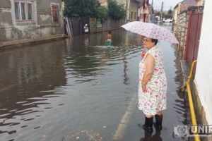 Avertizare hidrologică pentru judeţul Alba – COD GALBEN de inundaţii până joi, la ora 24.00