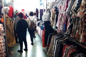 A început o nouă ediţie a Salonului Industriei Uşoare, la Timişoara