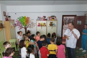 Atenţie! Apariţia cariilor dentare este a doua cea mai comună afecţiune, după răceală