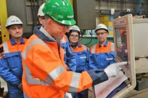 Navă pentru pentru căutarea de diamante de la mare adâncime, în construcţie la Șantierul Damen Mangalia 