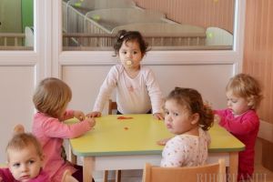 Atenţie, părinţi! DASO va prelua din 3 iunie cererile pentru înscrierea copiilor la creşă