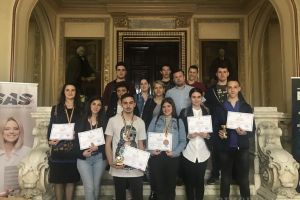 Elevi bihoreni, premianţi la un concurs naţional organizat la Iaşi, pe tema normelor de protecţie a muncii