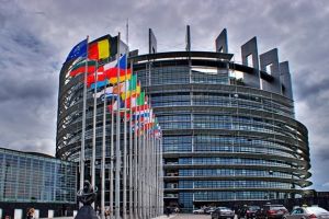 Ce este Parlamentul European şi cum lucrează