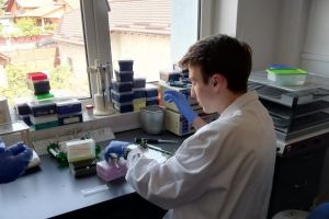 Olimpicul erou din Bacău s-a calificat în lotul naţional restrâns pentru Internaţionala de Biologie