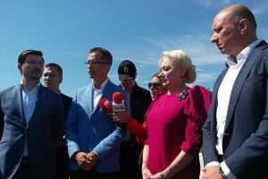 Premierul României, în Bacău